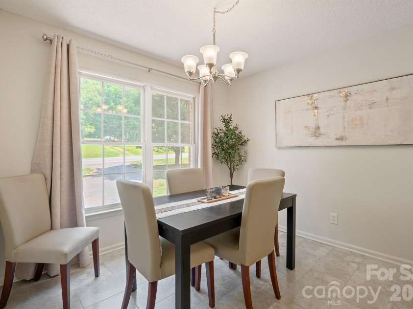 1133 Finger Bridge Road, Hickory, NC 28602.  MLS# CAR4393755, YatesRealty ID 32414. 