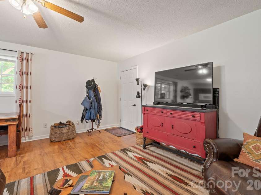 1133 Finger Bridge Road, Hickory, NC 28602.  MLS# CAR4393755, YatesRealty ID 32414. Lower Level