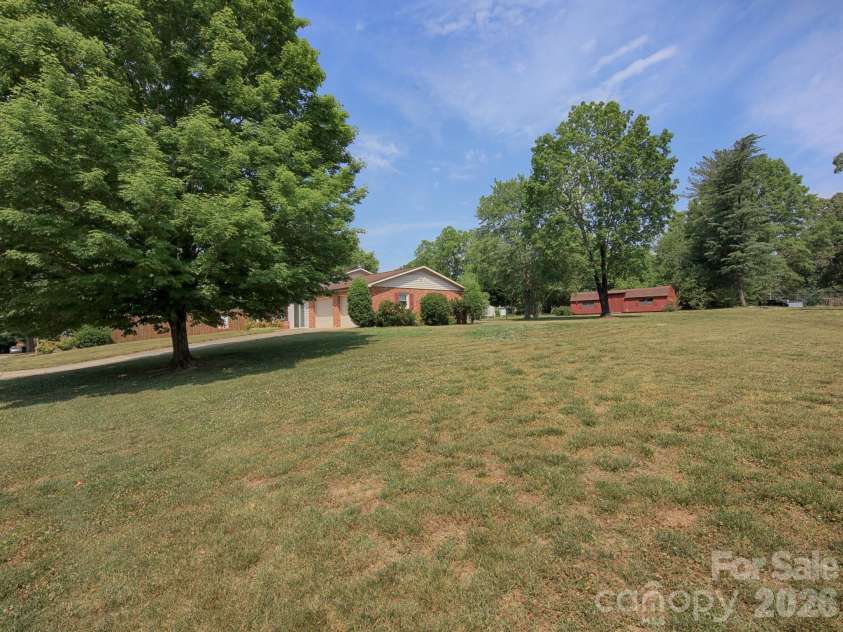 1005 Forest Park Drive, Statesville, NC 28677.  MLS# CAR4374714, YatesRealty ID 32415. Another Lot Side View