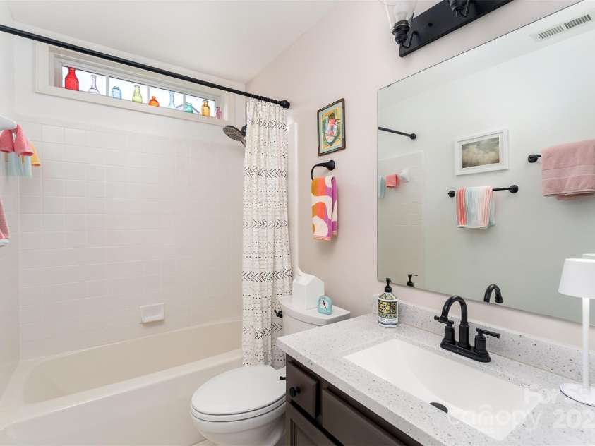 330 Stonehollow Road, Fletcher, NC 28732.  MLS# CAR4271829, YatesRealty ID 32415. The second full bathroom