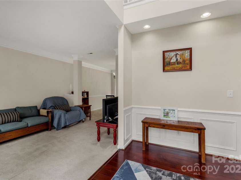 1993 Foxwood Court, Indian Land, SC 29707.  MLS# CAR4280194, YatesRealty ID 32417. Entryway and foyer