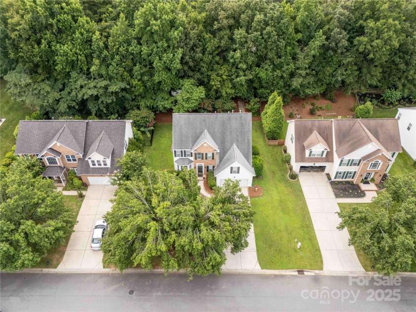 1993 Foxwood Court, Indian Land, SC 29707.  MLS# CAR4280194, YatesRealty ID 32417. Large lots