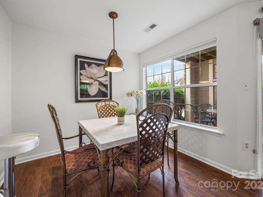 5003 Sharon Road, Charlotte, NC 28210.  MLS# CAR4300566, YatesRealty ID 32418. 