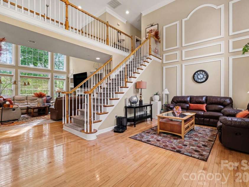 2516 River Oaks Drive, Waxhaw, NC 28173.  MLS# CAR4370058, YatesRealty ID 32419. 