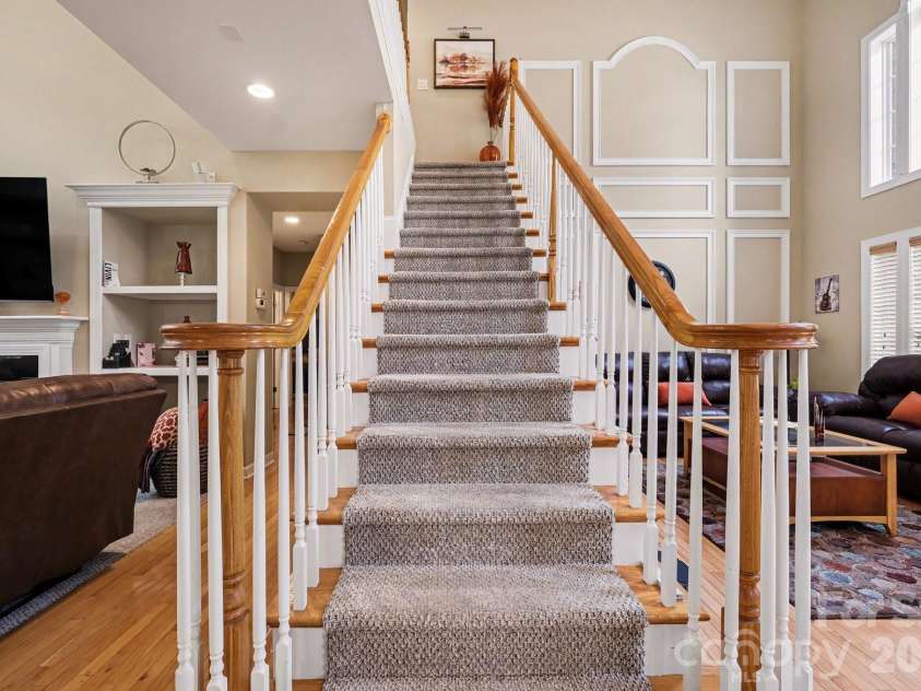 2516 River Oaks Drive, Waxhaw, NC 28173.  MLS# CAR4370058, YatesRealty ID 32419. 