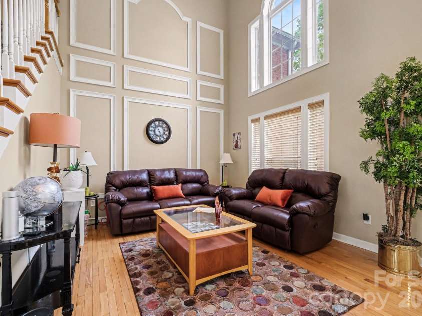 2516 River Oaks Drive, Waxhaw, NC 28173.  MLS# CAR4370058, YatesRealty ID 32419. 