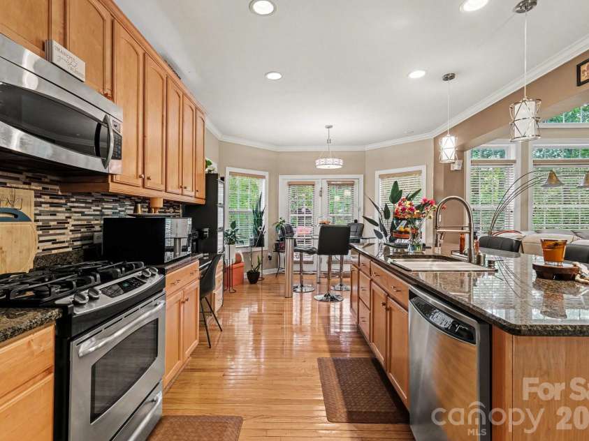 2516 River Oaks Drive, Waxhaw, NC 28173.  MLS# CAR4370058, YatesRealty ID 32419. 
