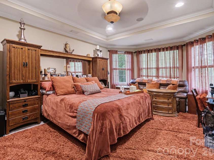 2516 River Oaks Drive, Waxhaw, NC 28173.  MLS# CAR4370058, YatesRealty ID 32419. 