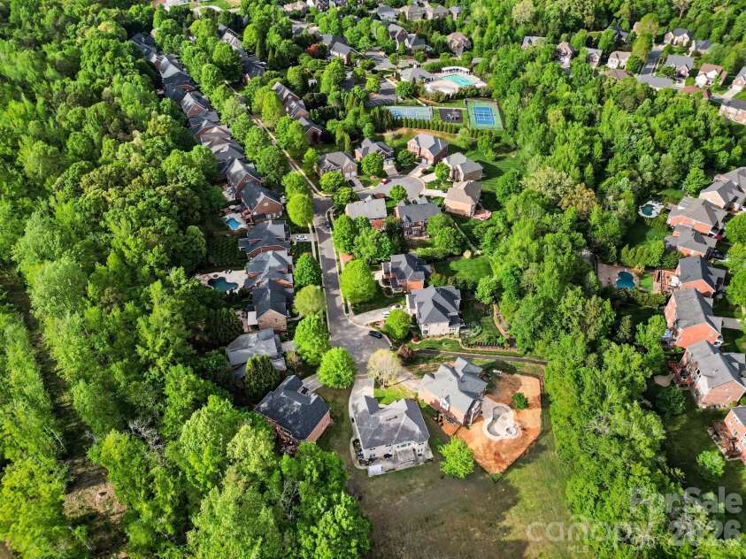 2516 River Oaks Drive, Waxhaw, NC 28173.  MLS# CAR4370058, YatesRealty ID 32419. 