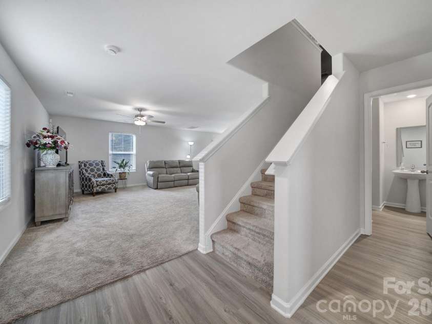654 Lancelot Drive, Richburg, SC 29729.  MLS# CAR4342568, YatesRealty ID 3242. 