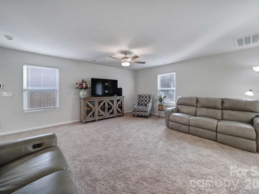 654 Lancelot Drive, Richburg, SC 29729.  MLS# CAR4342568, YatesRealty ID 3242. 