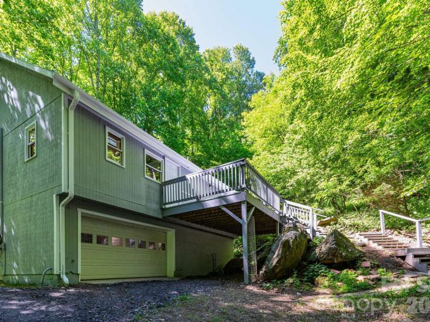109 Narrow Way Road, Burnsville, NC 28714.  MLS# CAR4390182, YatesRealty ID 32420. Front of Home