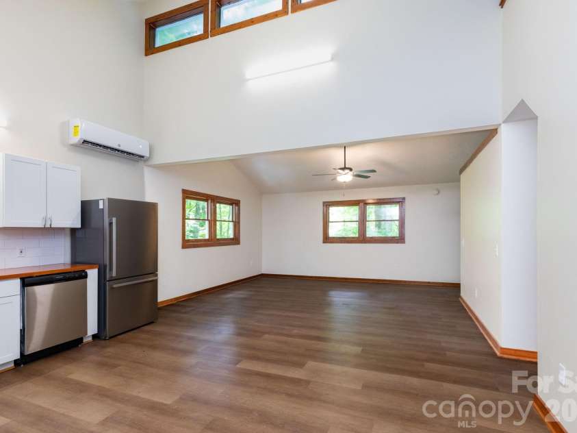 109 Narrow Way Road, Burnsville, NC 28714.  MLS# CAR4390182, YatesRealty ID 32420. Living/Dining Room