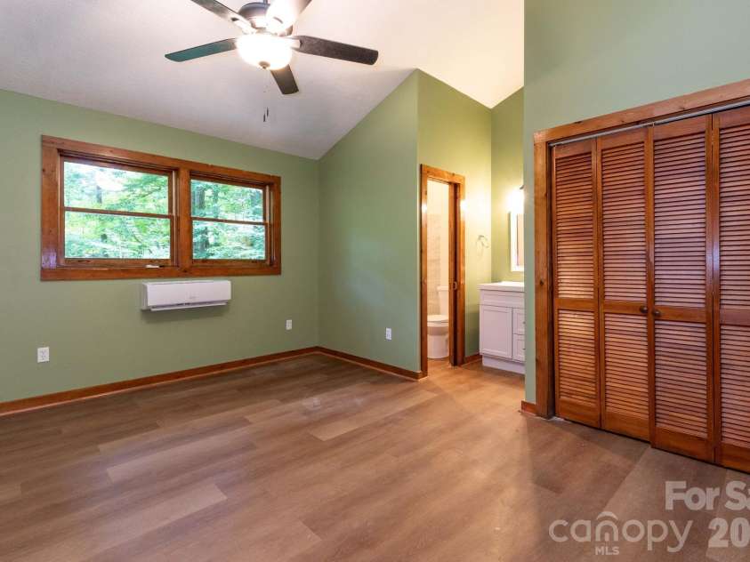 109 Narrow Way Road, Burnsville, NC 28714.  MLS# CAR4390182, YatesRealty ID 32420. Primary Bedroom
