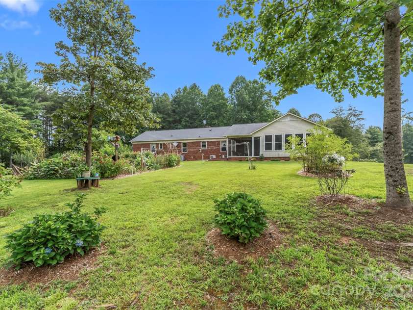 2423 Warrior Fork Trail, Morganton, NC 28655.  MLS# CAR4285223, YatesRealty ID 32420. 