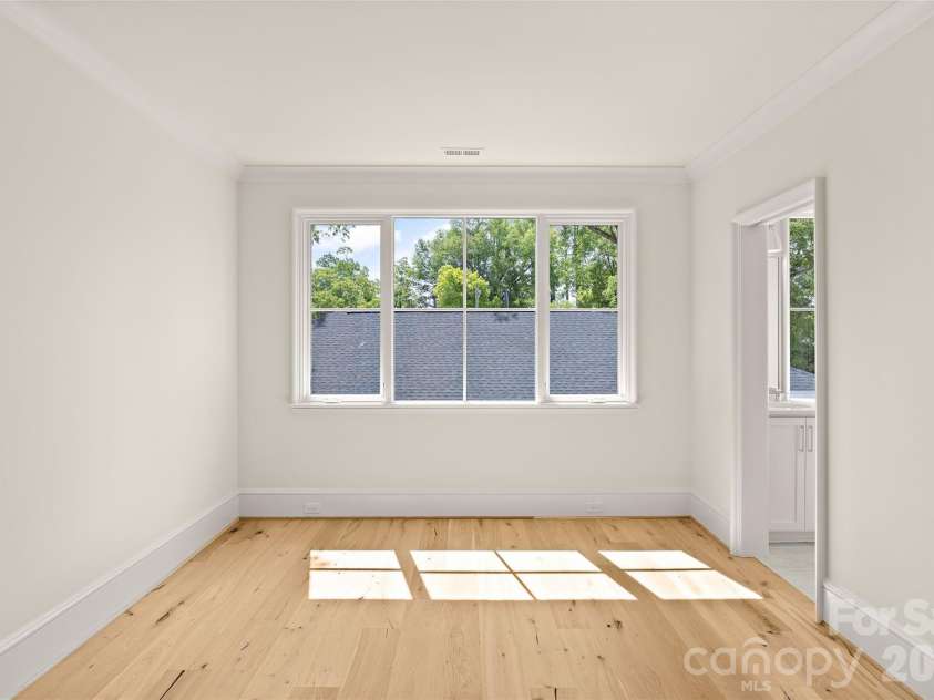 1932 8th Street, Charlotte, NC 28204.  MLS# CAR4388746, YatesRealty ID 32421. Bedroom 3