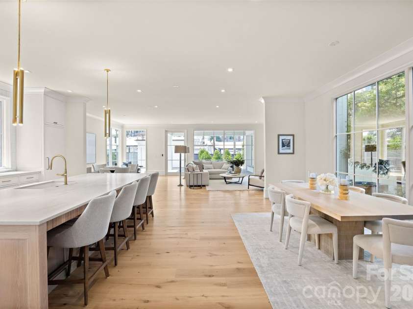 1932 8th Street, Charlotte, NC 28204.  MLS# CAR4388746, YatesRealty ID 32421. Dining Area