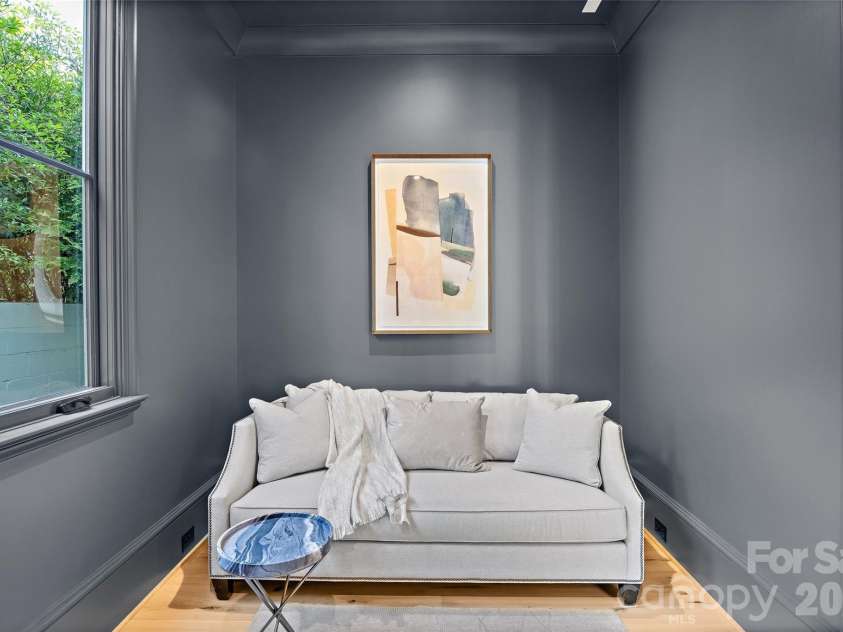 1932 8th Street, Charlotte, NC 28204.  MLS# CAR4388746, YatesRealty ID 32421. Sitting Room