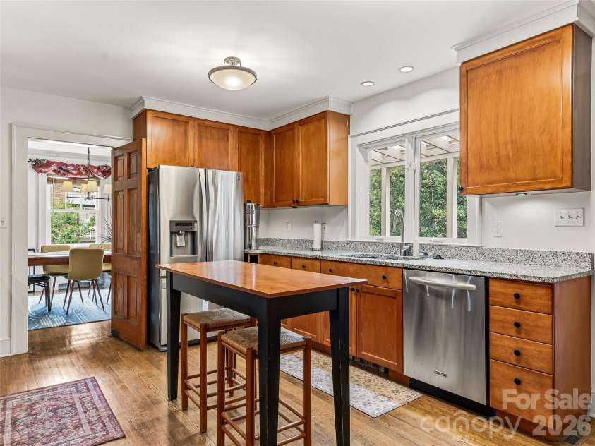 153 Franklin Street, Brevard, NC 28712.  MLS# CAR4390873, YatesRealty ID 32422. 