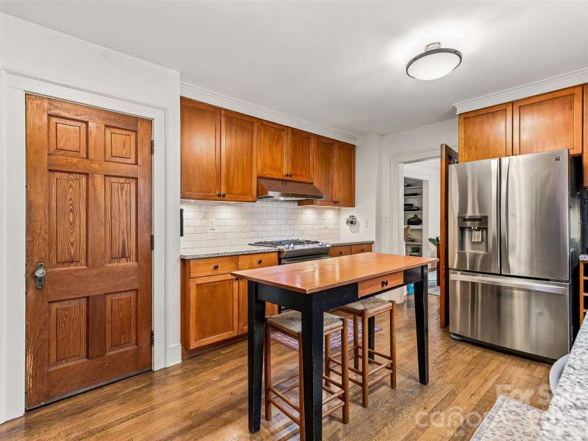 153 Franklin Street, Brevard, NC 28712.  MLS# CAR4390873, YatesRealty ID 32422. 