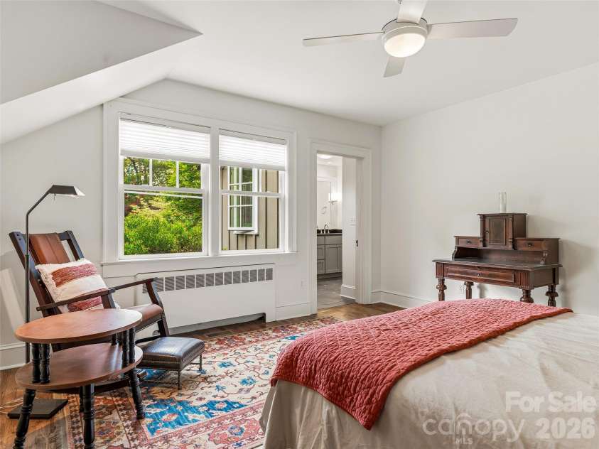 153 Franklin Street, Brevard, NC 28712.  MLS# CAR4390873, YatesRealty ID 32422. 