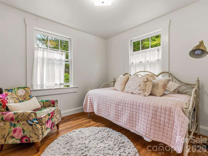 153 Franklin Street, Brevard, NC 28712.  MLS# CAR4390873, YatesRealty ID 32422. 