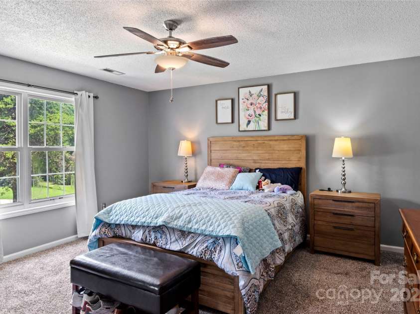 5027 Heidelbury Court, Winston Salem, NC 27106.  MLS# CAR4287371, YatesRealty ID 32423. 