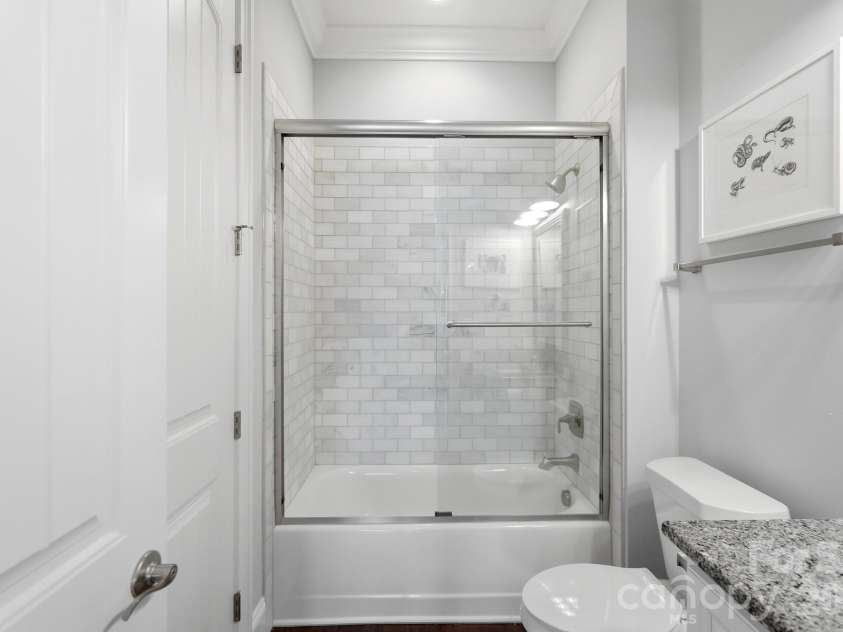 5426 Baker Lane, Lake Wylie, SC 29710.  MLS# CAR4394632, YatesRealty ID 32423. 