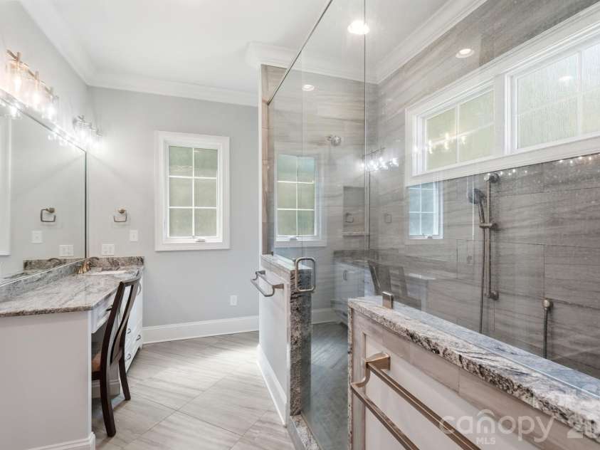 5426 Baker Lane, Lake Wylie, SC 29710.  MLS# CAR4394632, YatesRealty ID 32423. 