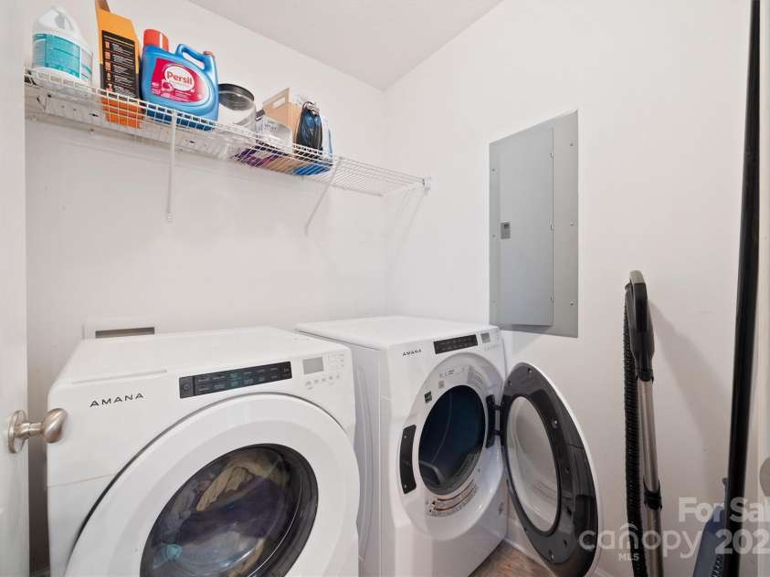 587 Kelly Road, York, SC 29745.  MLS# CAR4284169, YatesRealty ID 32424. 