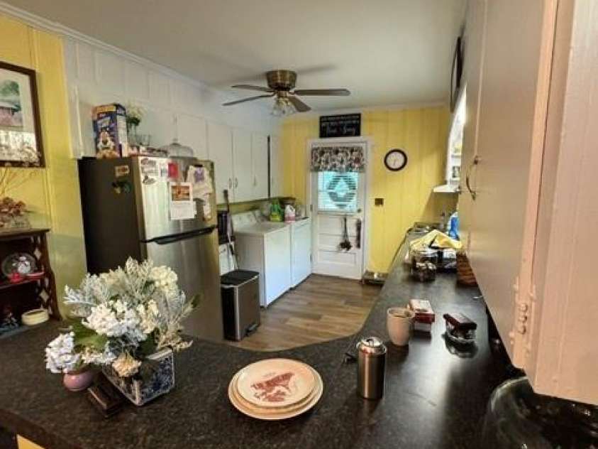 606 Pine Lane, Wadesboro, NC 28170.  MLS# CAR4396579, YatesRealty ID 32424. Kitchen