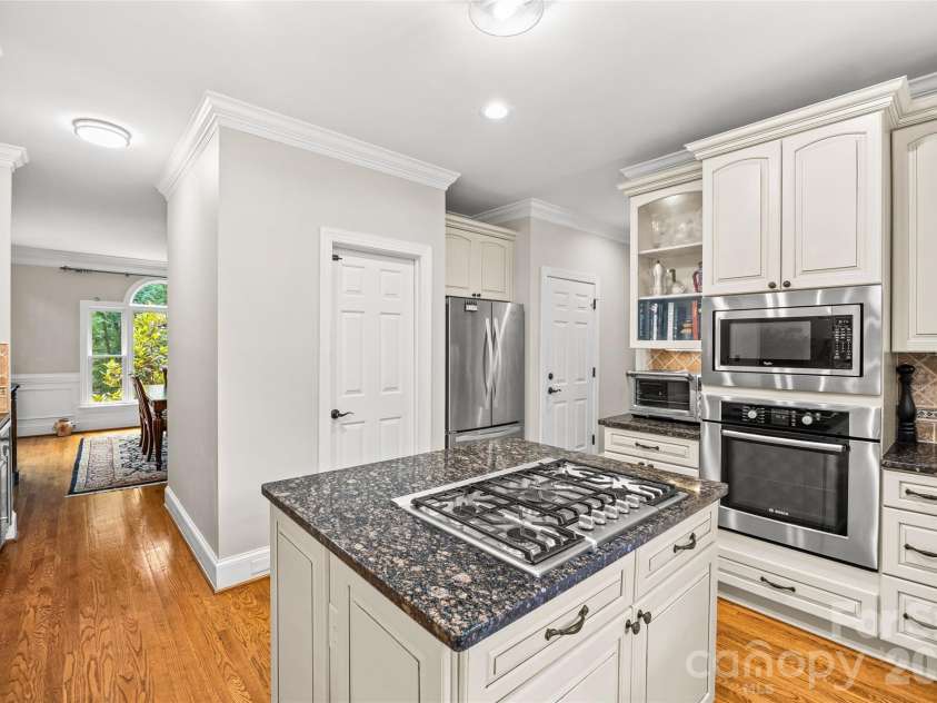 4709 Coburn Court, Charlotte, NC 28277.  MLS# CAR4388475, YatesRealty ID 32426. 