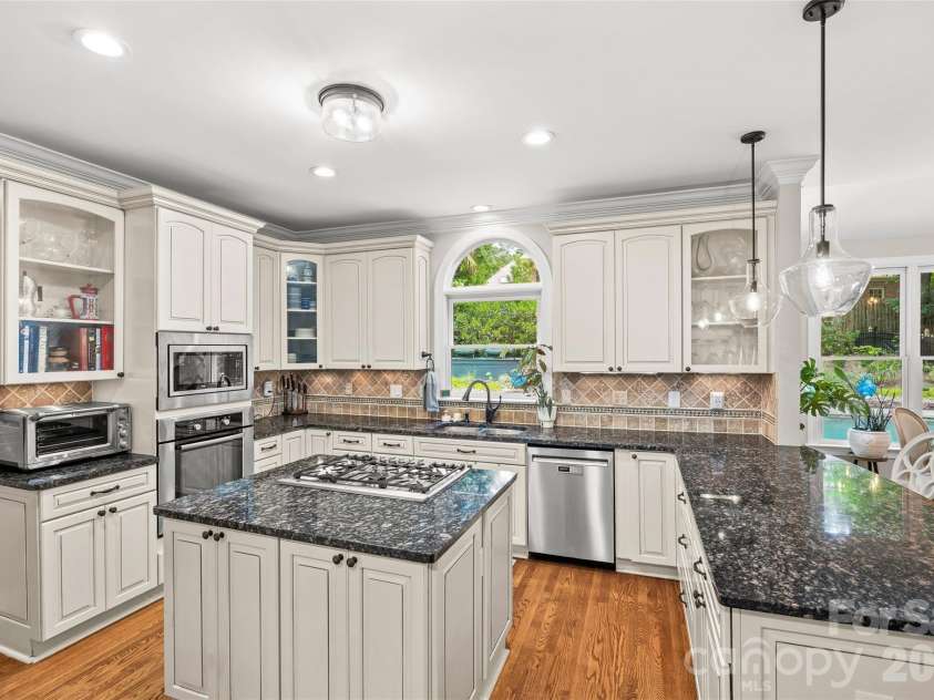 4709 Coburn Court, Charlotte, NC 28277.  MLS# CAR4388475, YatesRealty ID 32426. 