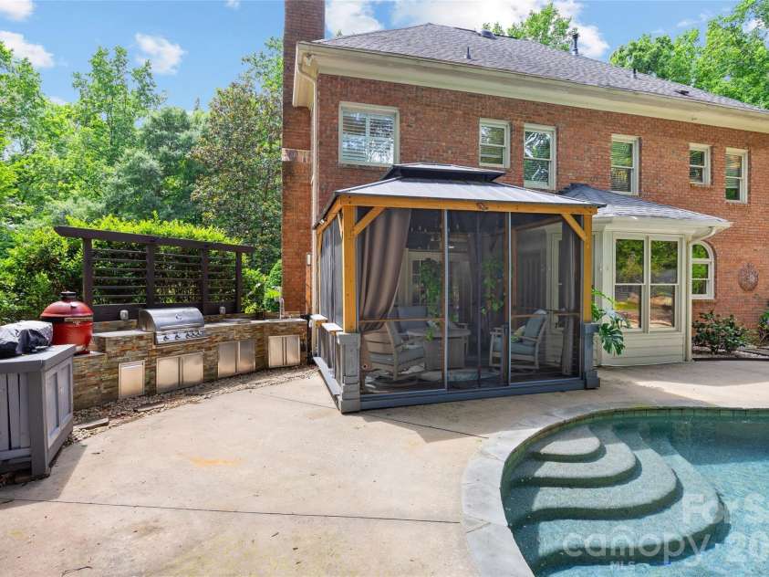 4709 Coburn Court, Charlotte, NC 28277.  MLS# CAR4388475, YatesRealty ID 32426. 