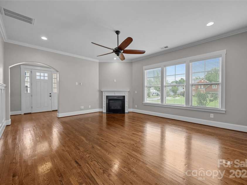 743 Bluff Loop Road, Rock Hill, SC 29730.  MLS# CAR4290643, YatesRealty ID 32426. Living Room