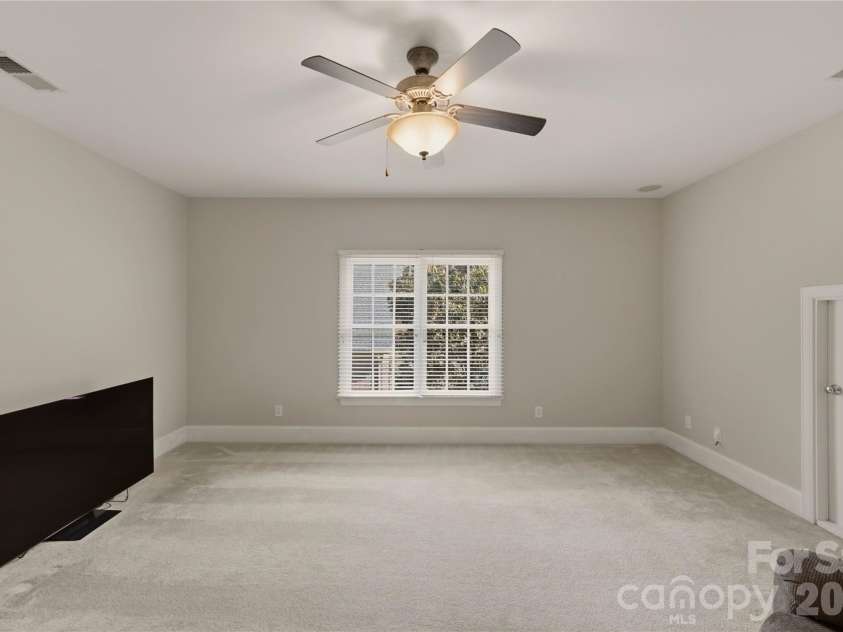 12414 Three Lakes Drive, Charlotte, NC 28277.  MLS# CAR4394843, YatesRealty ID 32427. 
