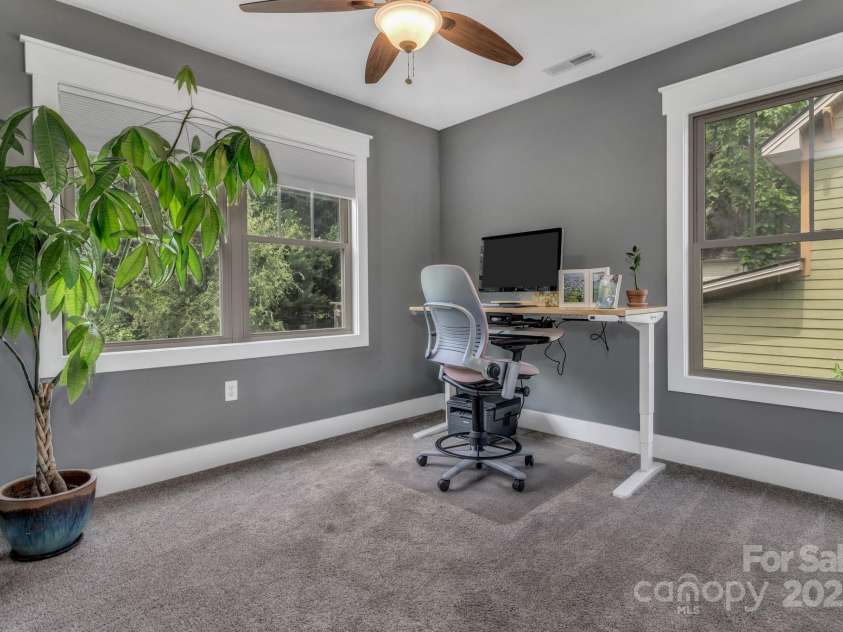 183 Swannanoa Avenue, Asheville, NC 28806.  MLS# CAR4289753, YatesRealty ID 32427. 