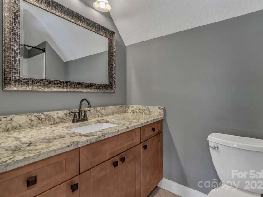 183 Swannanoa Avenue, Asheville, NC 28806.  MLS# CAR4325882, YatesRealty ID 32427. 