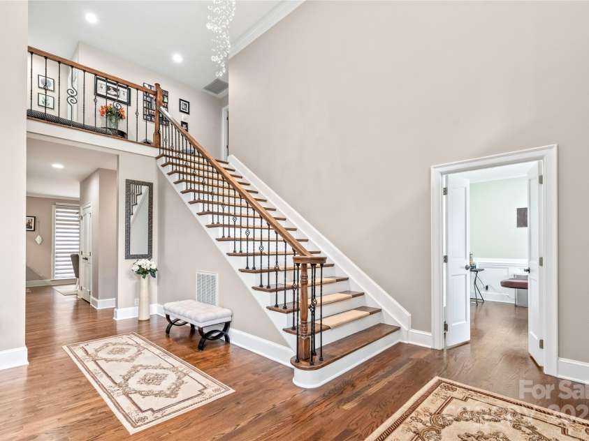 8600 Brownes Pond Lane, Charlotte, NC 28277.  MLS# CAR4284781, YatesRealty ID 32428. 
