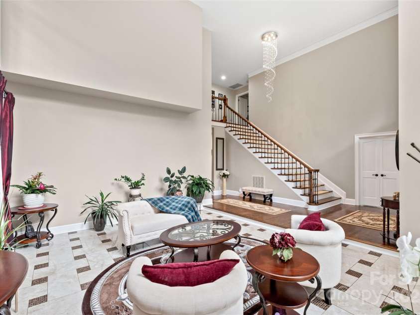 8600 Brownes Pond Lane, Charlotte, NC 28277.  MLS# CAR4284781, YatesRealty ID 32428. 