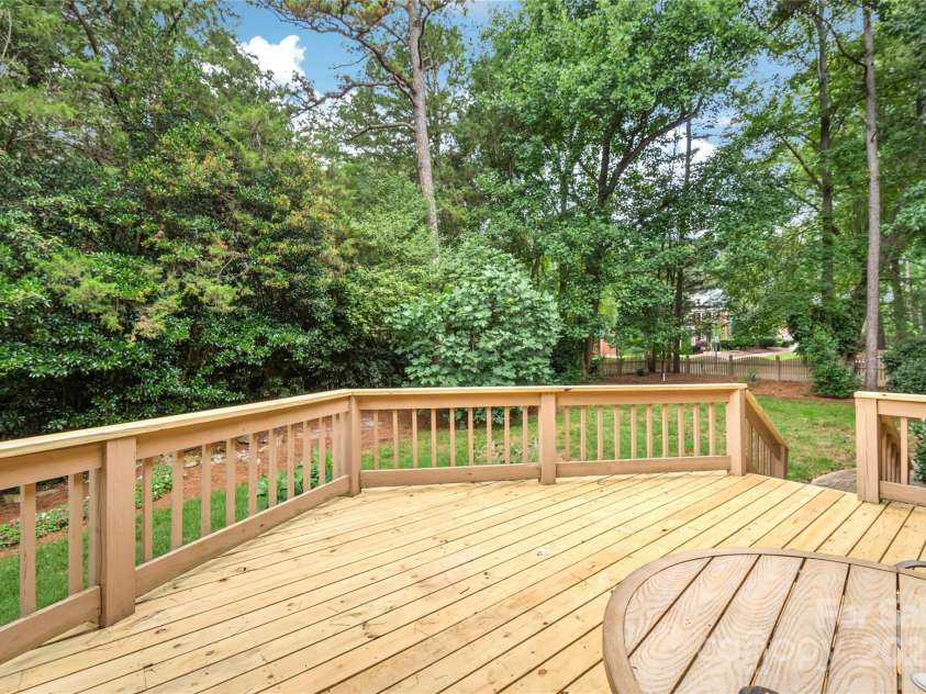 8600 Brownes Pond Lane, Charlotte, NC 28277.  MLS# CAR4284781, YatesRealty ID 32428. 