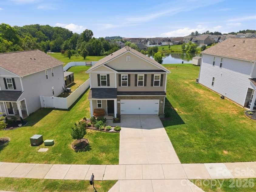 233 Lake George Drive, Shelby, NC 28152.  MLS# CAR4393290, YatesRealty ID 32429. 