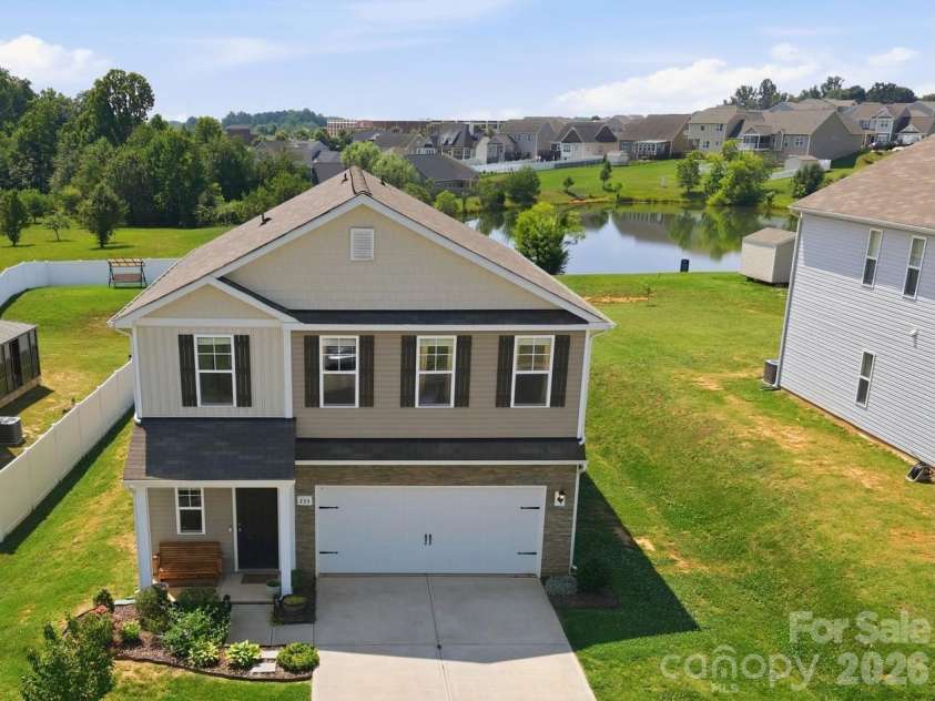233 Lake George Drive, Shelby, NC 28152.  MLS# CAR4393290, YatesRealty ID 32429. 