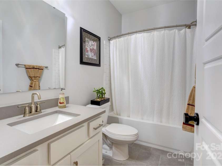 3826 Dahlia Drive, Harrisburg, NC 28075.  MLS# CAR4292073, YatesRealty ID 32429. 