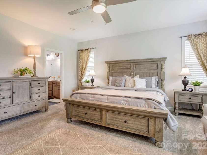 3826 Dahlia Drive, Harrisburg, NC 28075.  MLS# CAR4292073, YatesRealty ID 32429. Main floor suite