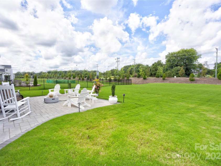 3826 Dahlia Drive, Harrisburg, NC 28075.  MLS# CAR4292073, YatesRealty ID 32429. Private yard