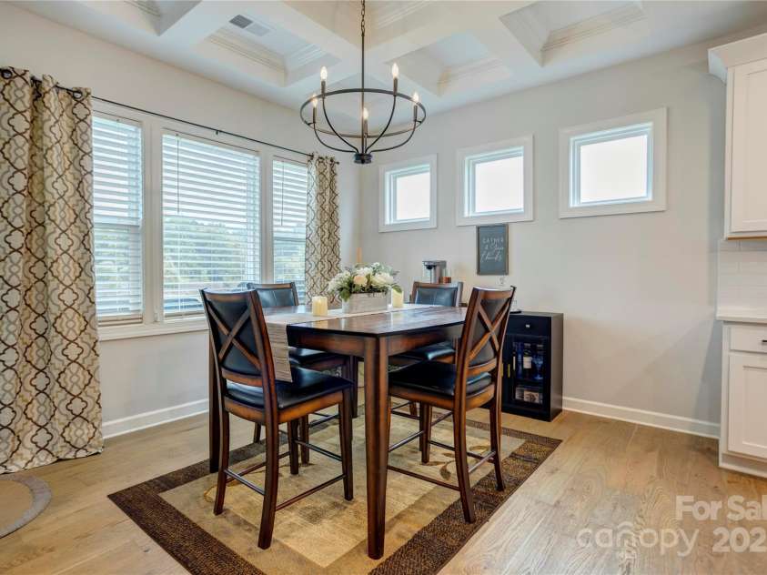 3826 Dahlia Drive, Harrisburg, NC 28075.  MLS# CAR4292073, YatesRealty ID 32429. Spacious dining area