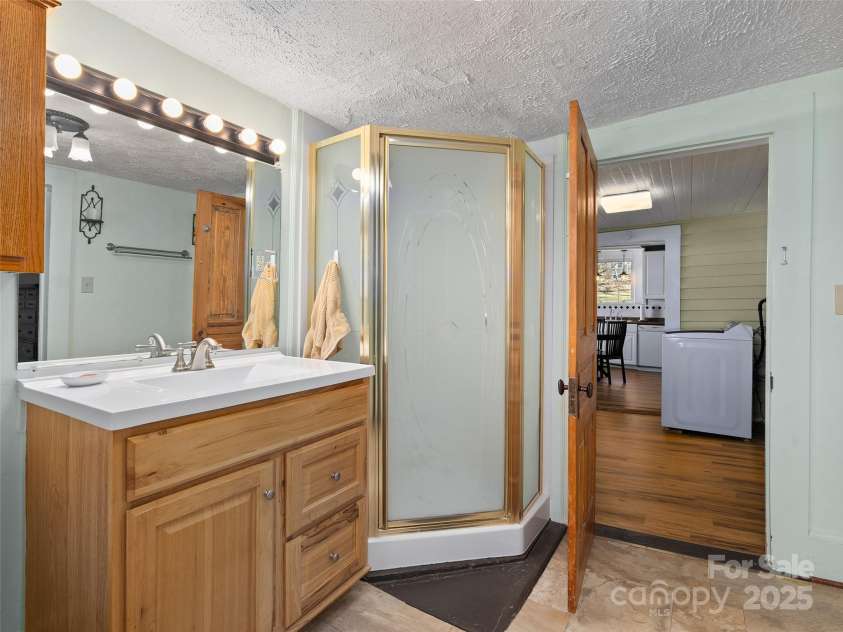4739 Old Clyde Road, Clyde, NC 28721.  MLS# CAR4329017, YatesRealty ID 3243. 