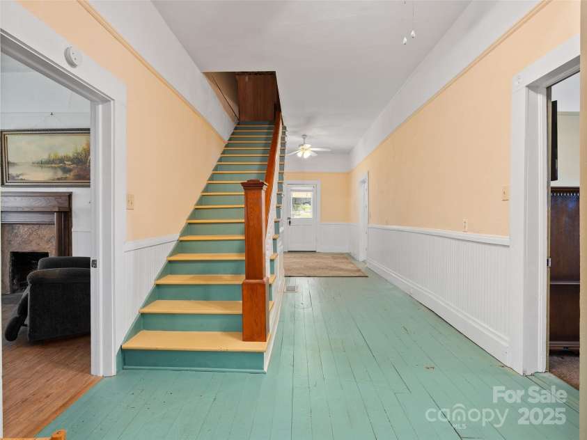 4739 Old Clyde Road, Clyde, NC 28721.  MLS# CAR4329017, YatesRealty ID 3243. 