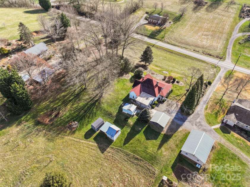 4739 Old Clyde Road, Clyde, NC 28721.  MLS# CAR4329017, YatesRealty ID 3243. 